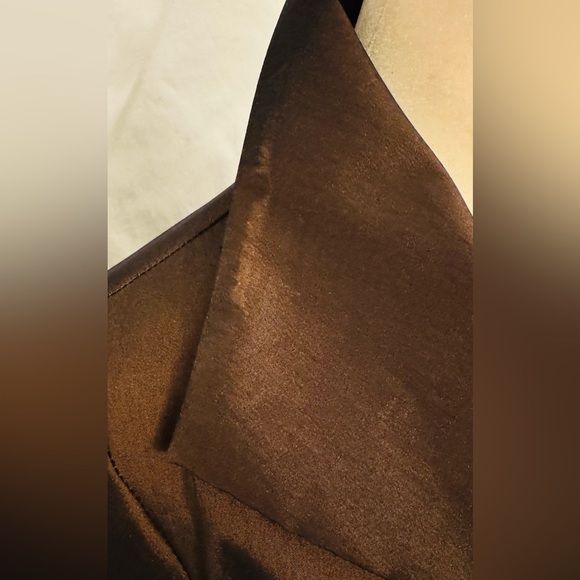 Tadashi Shoji brown gown with metallic sheen | size 4 - Picture 11 of 15